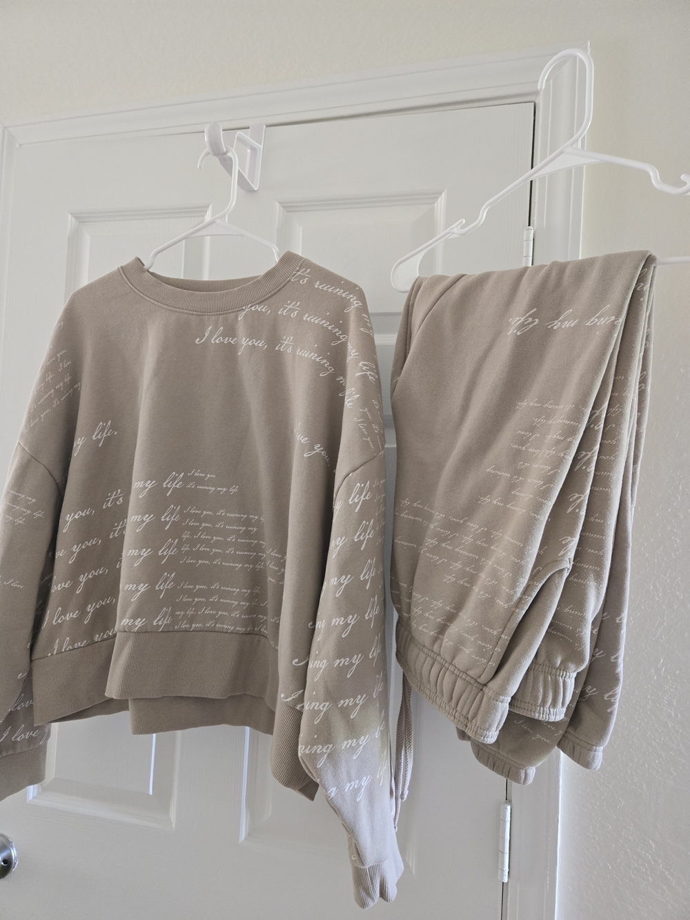 Taylor Swift Sweat Set Size Large